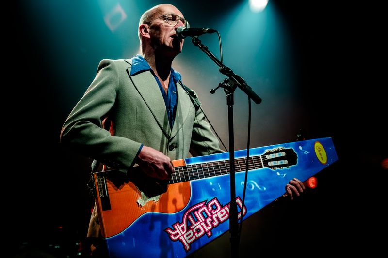 G De Singer Songwriter