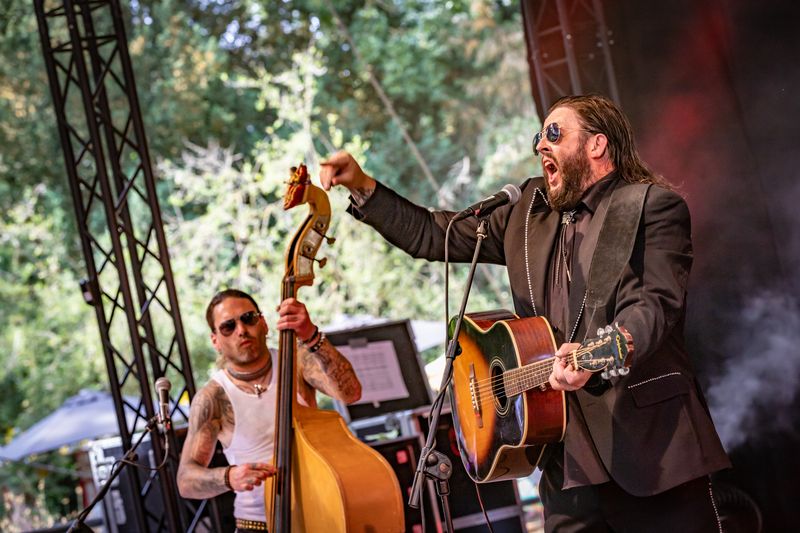 Bob Wayne and the Outlaw Carnies