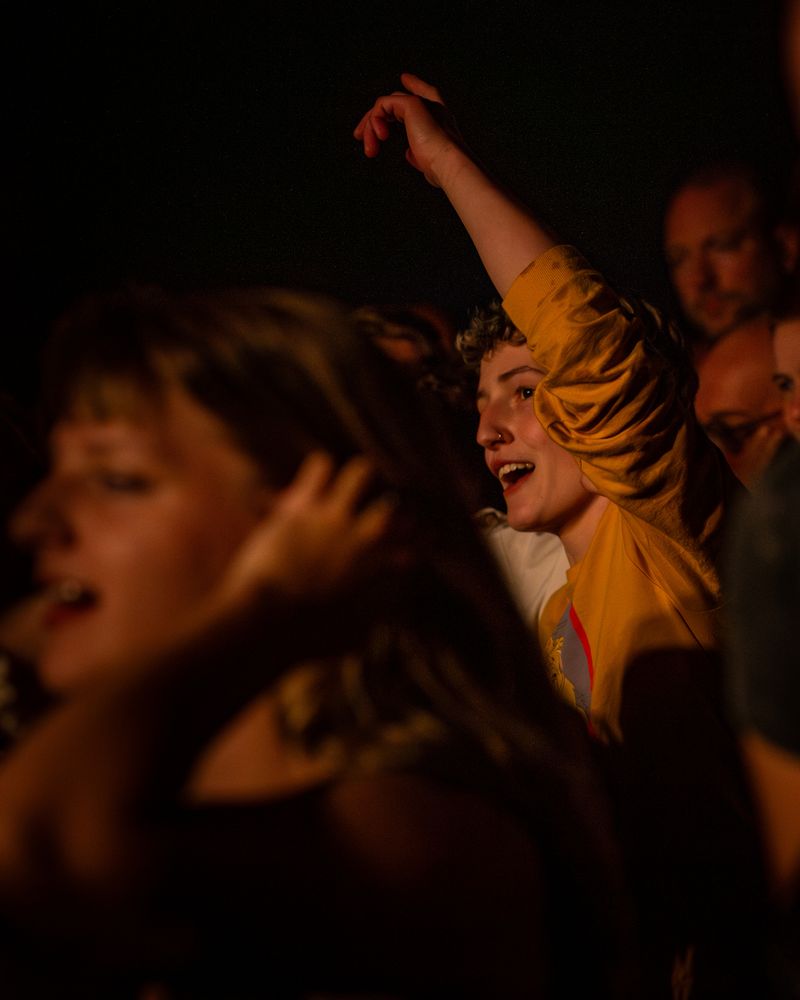 Girls to the Front