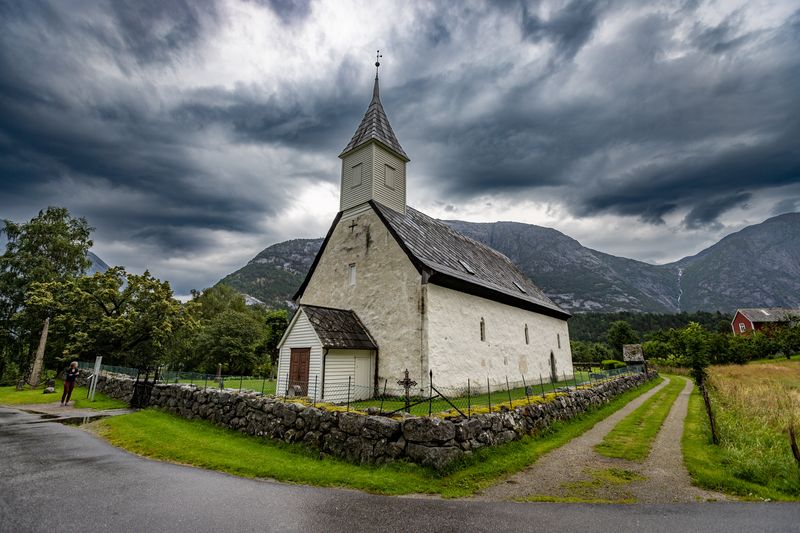 Eidfjord kyrkje